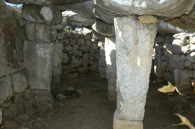 menorca, torre de'en gaumes,-1.JPG - TORRE DE’EN GAUMES, THE LARGEST PREHISTORIC VILLAGE IN THE BALEARICS